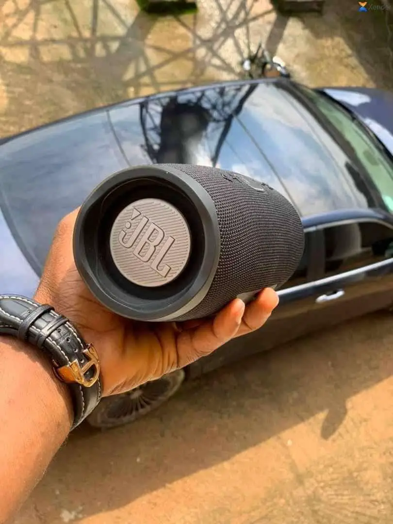 The Complete Guide How To Connect JBL Speaker With Aux Cable.